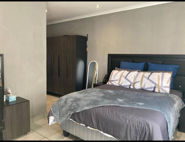 3 BEDROOM HOUSE FOR SALE IN LIEFDE EN VREDE